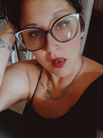 yaniina