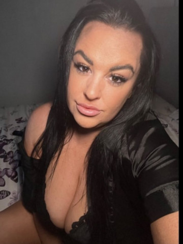 SashaCurves - Flirtback